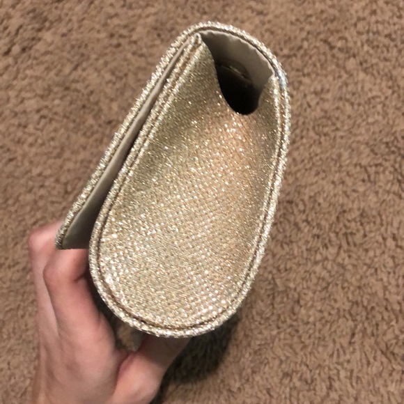 Gold Formal Clutch - Picture 3 of 4